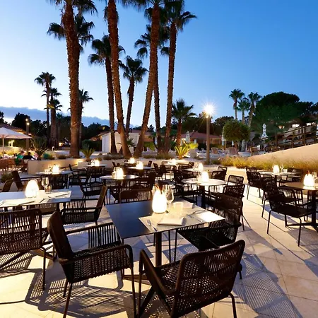 The Signature Level At Grand Palladium Sicilia & Campofelice Di Roccella