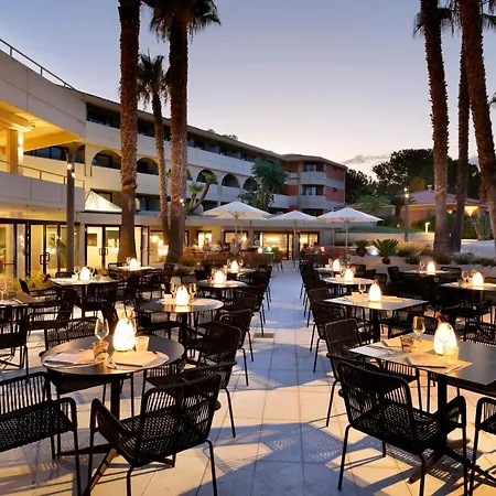 Отель The Signature Level At Grand Palladium Sicilia & Кампофеличе-ди-Роччелла