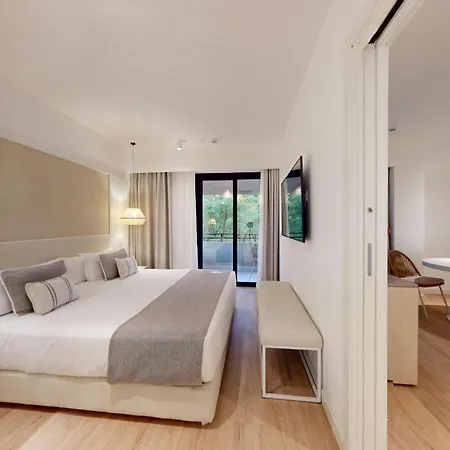 The Signature Level At Grand Palladium Sicilia & Отель 5*