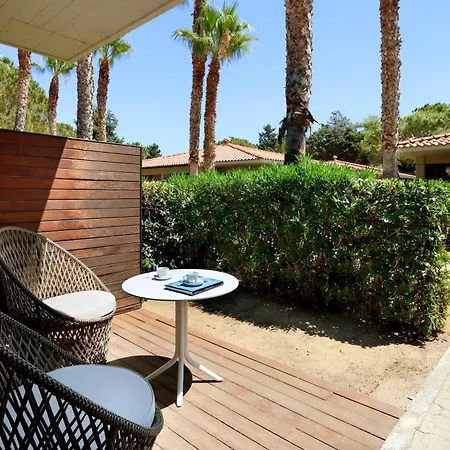 The Signature Level At Grand Palladium Sicilia & מלון
